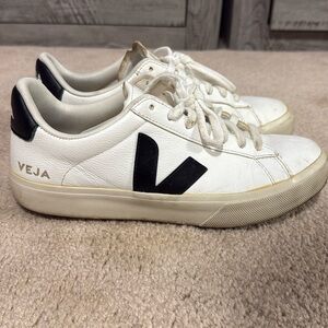 Veja Sneakers